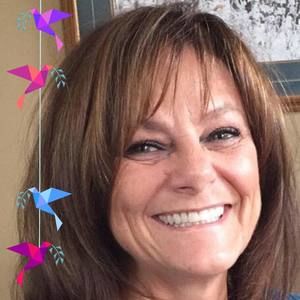 Meet your Posher, Debbie